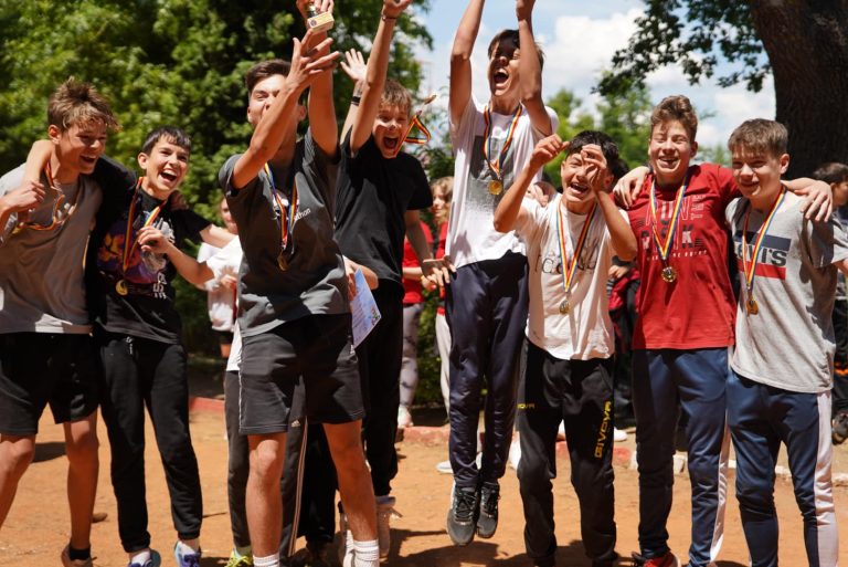 FOTO: Elevii din Sibiu și Tălmaciu au câștigat „Prietenii Pompierilor”