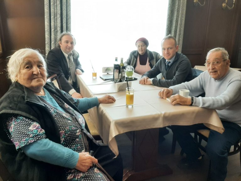 Un sibian candidează împreună cu toată familia la Primărie și Consiliul Local