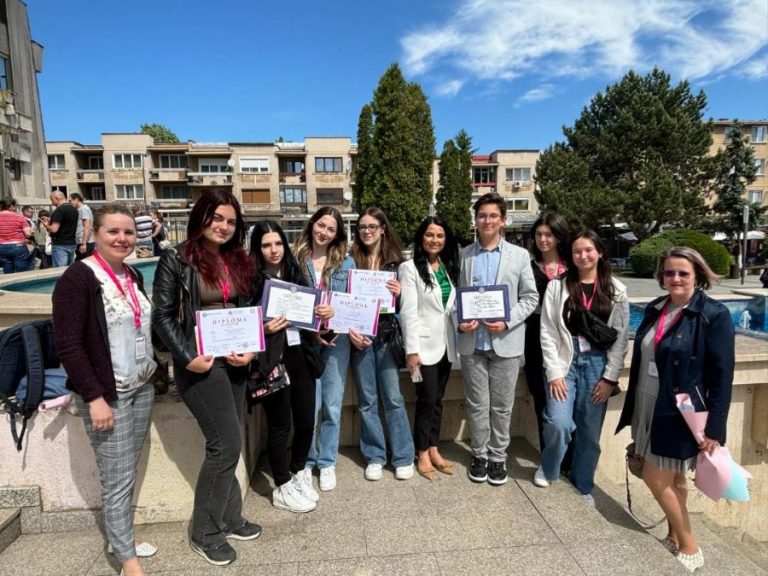 Elevii sibieni, la Olimpiadele de Limbi Moderne din Iași și Deva