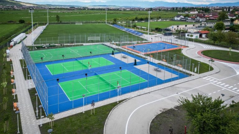 Se amână deschiderea Bazei Sportive Obor