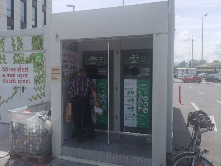 Sibienii au returnat în luna mai aproape două milioane jumătate (echivalentul a peste 165 tone) de ambalaje de băuturi îmbuteliate prin Sistemul de Garanție-Returnare