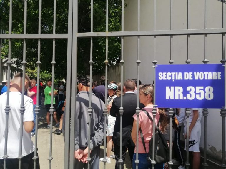 La Șelimbăr se votează până la ora 24.00