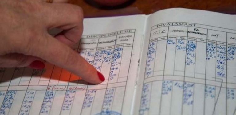 Proiect: Părinții pot motiva 40 de absențe ale copilului pe an școlar