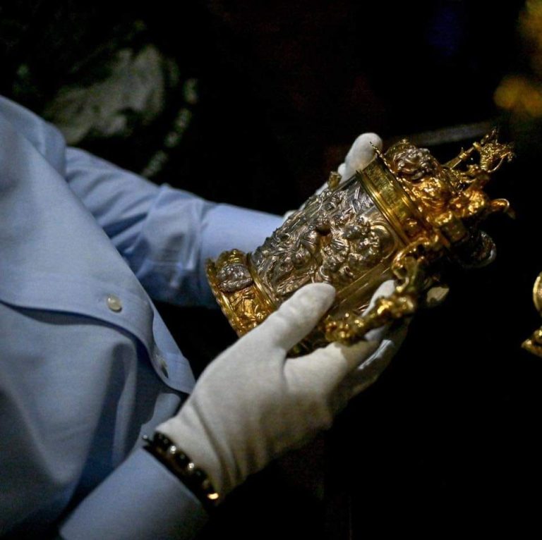 FOTO: Aurul de la Brukenthal va fi expus la Art Safari