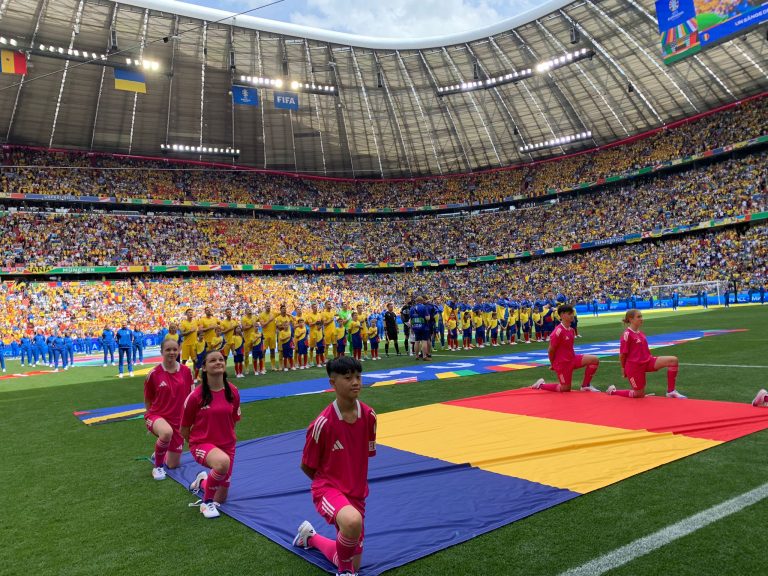 FOTO/VIDEO ME-MO-RA-BIL: România începe Euro 2024 în stil de mare echipă, 3-0 cu Ucraina