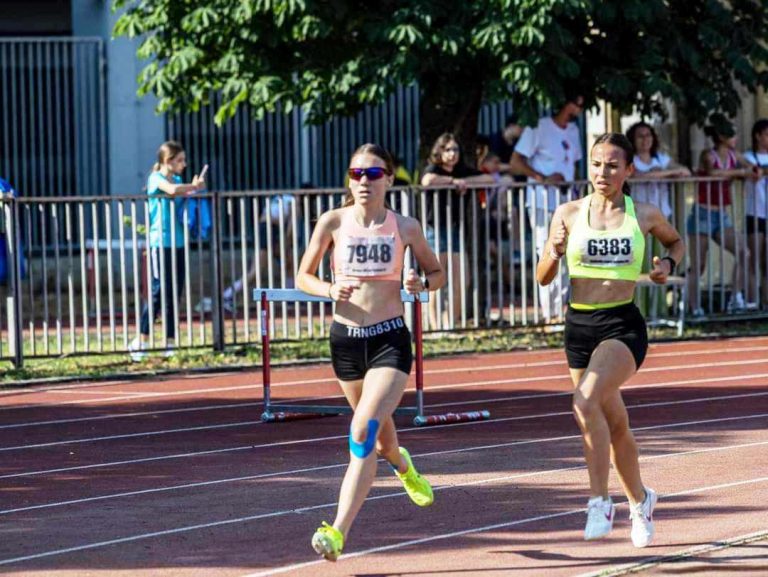 FOTO/VIDEO: Vanesa Giangu, o nouă speranță a atletismului din Mediaș