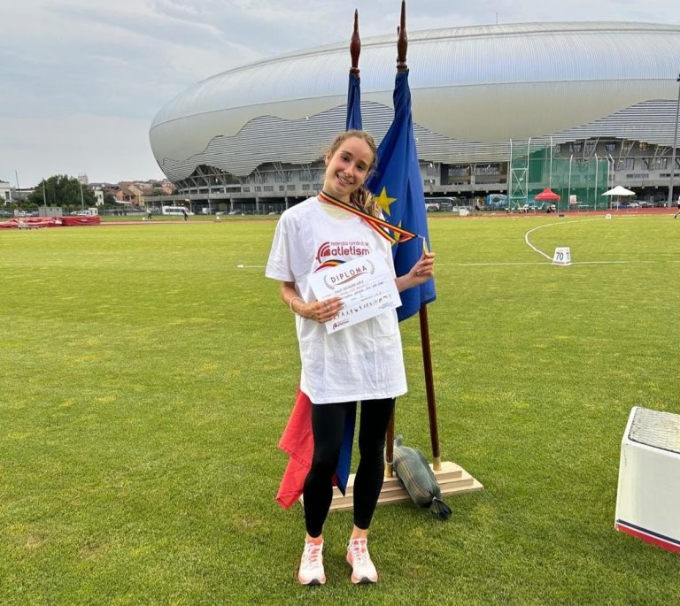 FOTO: Un nou titlu de campioană națională pentru medieșeanca Alexandra Hudea