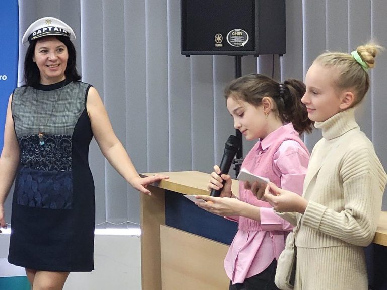 Proiectul „TEACH FOR SPEECH – învață de la mine și fii creativ !” ajunge în Sibiu, Mediaș și alte orașe din Transilvania