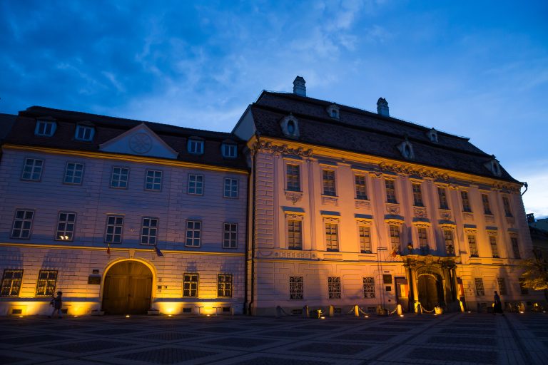 Vernisajul expoziției „Sieglinde Bottesch. Ursprung/Origine” la Muzeul Brukenthal