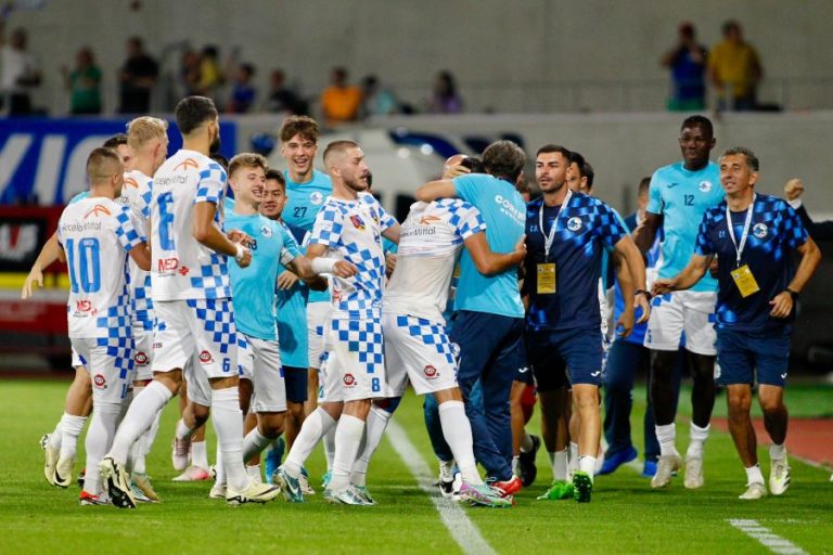 Antrenorul Corvinului mai speră în calificare