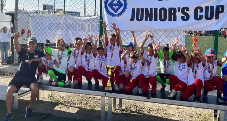 ASFC INTERSTAR SIBIU, campioană a turneului „Sibiu Junior’s Cup”