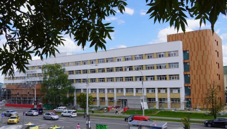 Secțiile Medicale din Spitalul Județean vor fi consolidate energetic și împotriva seismelor