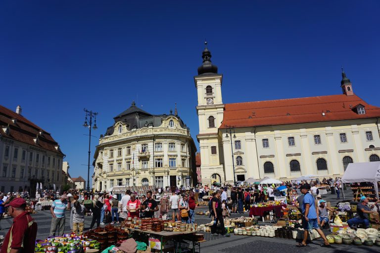 TÂRGUL OLARILOR 2024: Premii și recunoaștere pentru cei mai talentați meșteșugari