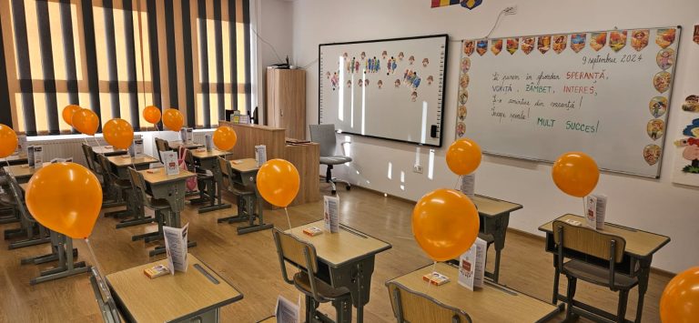 O învățătoare a murit după ce a aflat că i s-a desființat postul