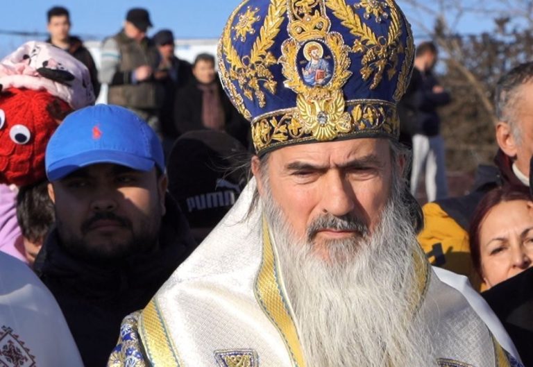 ÎPS Teodosie: Tatuajul este o schimonosire. Nu s-ar cuveni ca părinții să pună cercei fiicelor lor