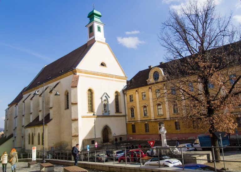 Unde ieșim în weekend