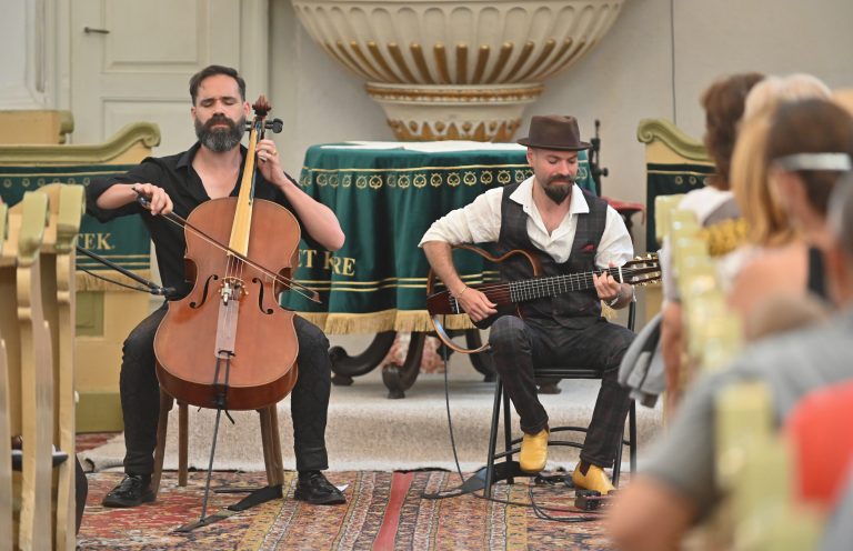 Octombrie pe Scena Digitală: Teatru, muzică și dans în premieră