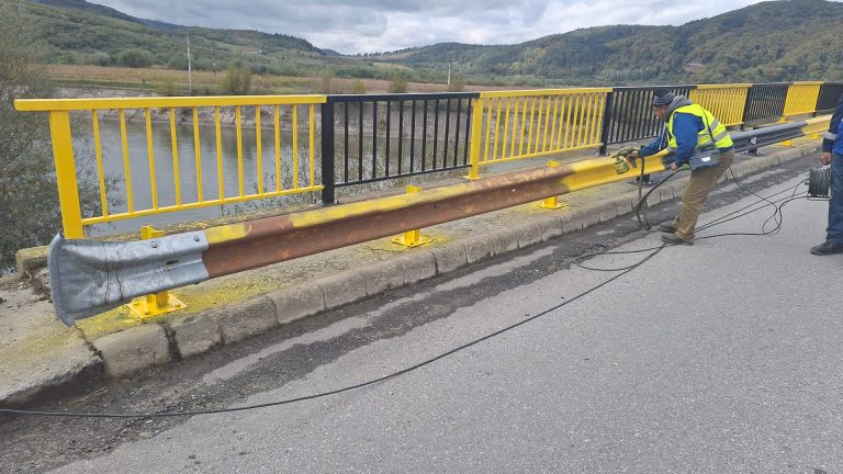 Marcaje rutiere și plombări pe drumurile județene din Sibiu. Unde se va interveni