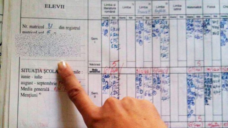 Ai luat o notă mică? Mergi în instanță. Un elev a luat 1, iar o instanță a decis ștergerea notei din catalog
