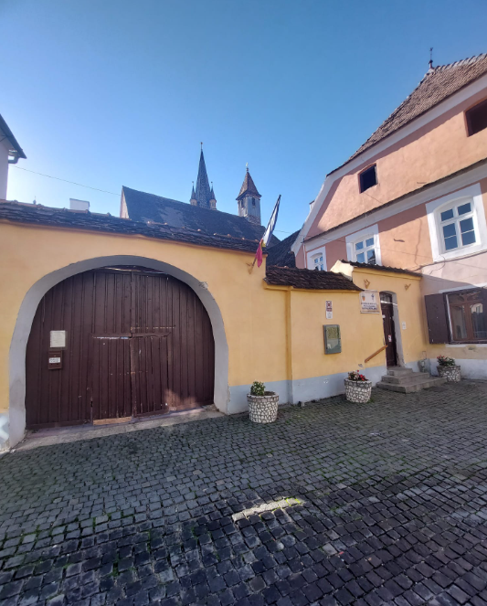 Poziții vacante pentru asistent și infirmieră