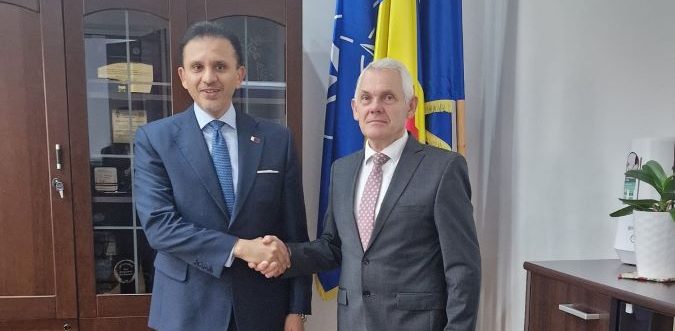 Prima vizită la Sibiu a Ambasadorului Extraordinar și Plenipotențiar al Statului Qatar în București. S-a întâlnit și cu Prefectul județului Sibiu, Mircea-Dorin Crețu