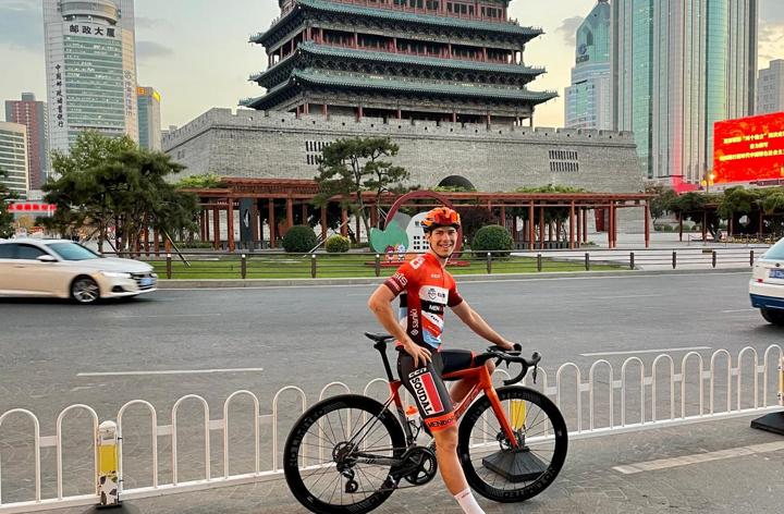 Iustin Văidian, ciclistul sibian care cucerește lumea pe două roți