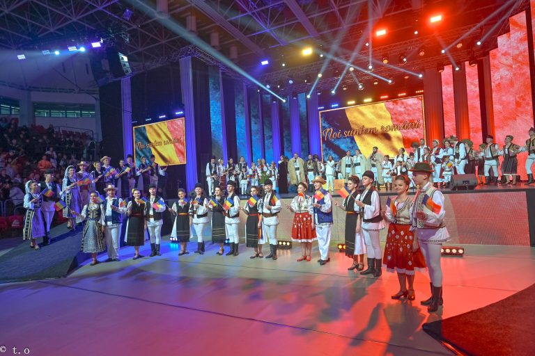 Spectacol grandios de Ziua Națională la Sibiu. Nicolae Furdui Iancu, Mariana Anghel, Ionuț Dolănescu și Andra printre invitați