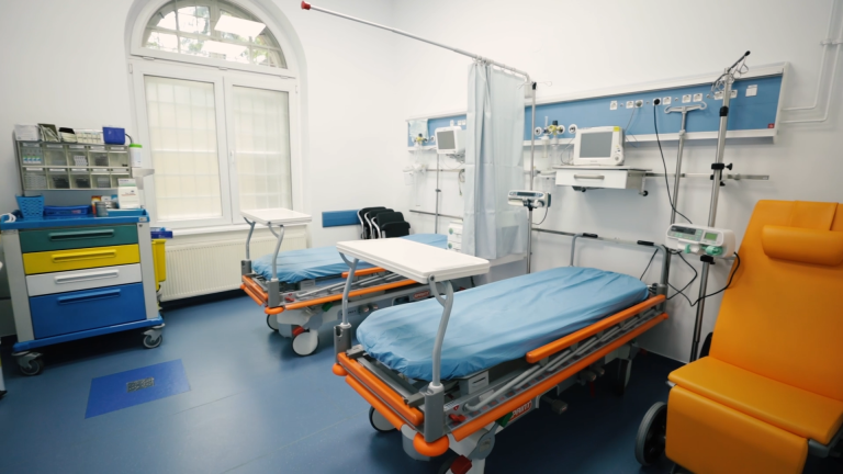 Gata cu șpaga în spitale. Marți a fost promulgată Legea Recunoștinței