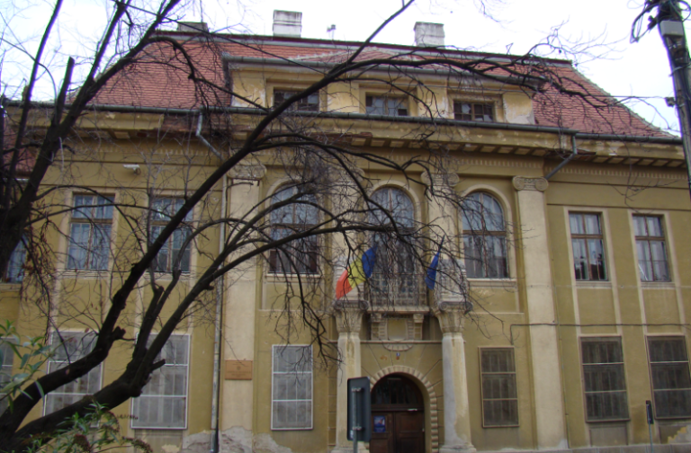 Expoziție foto-documentară dedicată zilei de 1 Decembrie 1918 la Sibiu