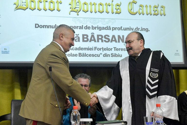 Rectorul Academiei Forțelor Terestre din Sibiu, onorat cu titlul de Doctor Honoris Causa