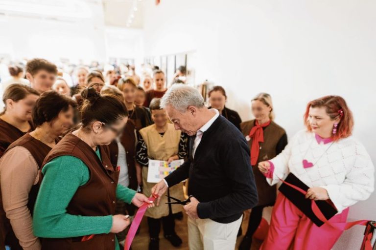 Excelenţa, pasiunea, calitatea şi grija pentru angajaţi poartă un nume: SOMAREST