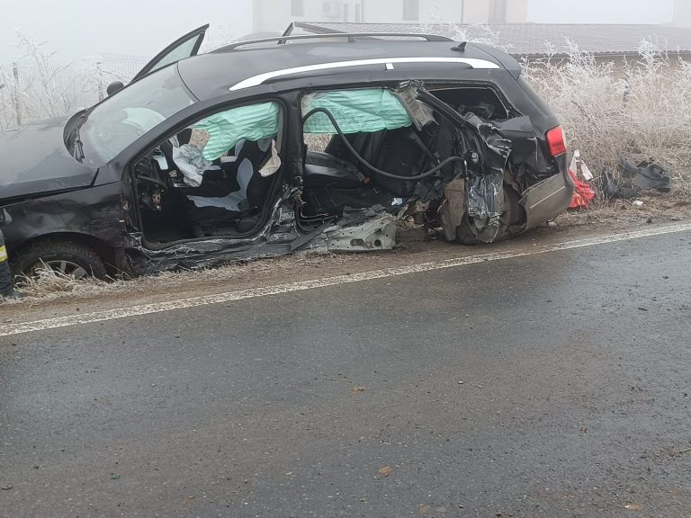 ULTIMA ORĂ/FOTO: Groaznic accident rutier în județul Sibiu. O fetiță de 6 ani a murit