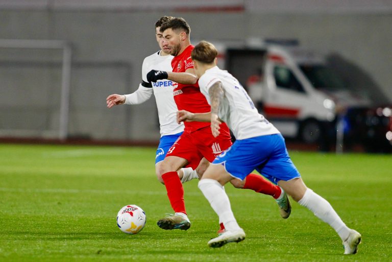 Un duel sub cerul înghețat