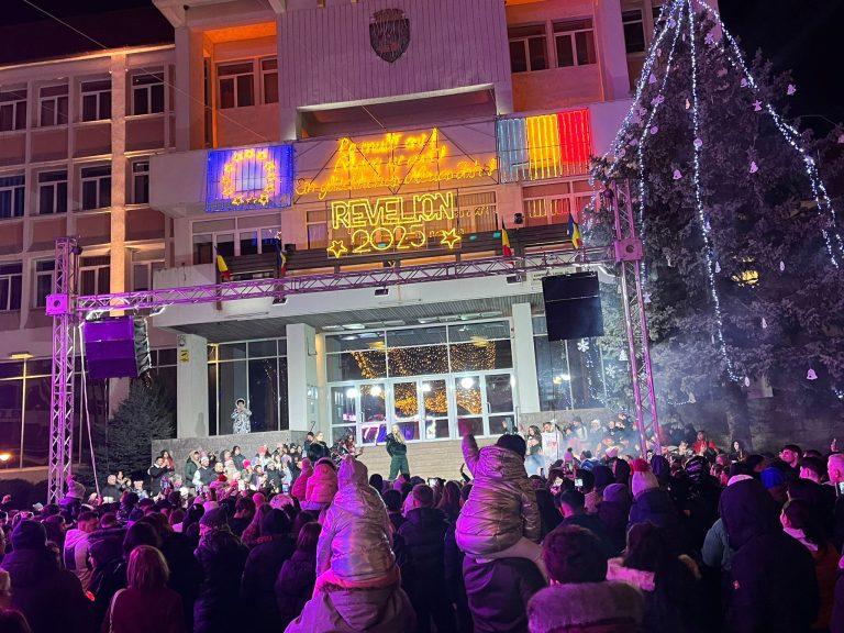 VIDEO: Show culinar, concerte și sosirea lui Moș Crăciun, în weekend, la Mediaș