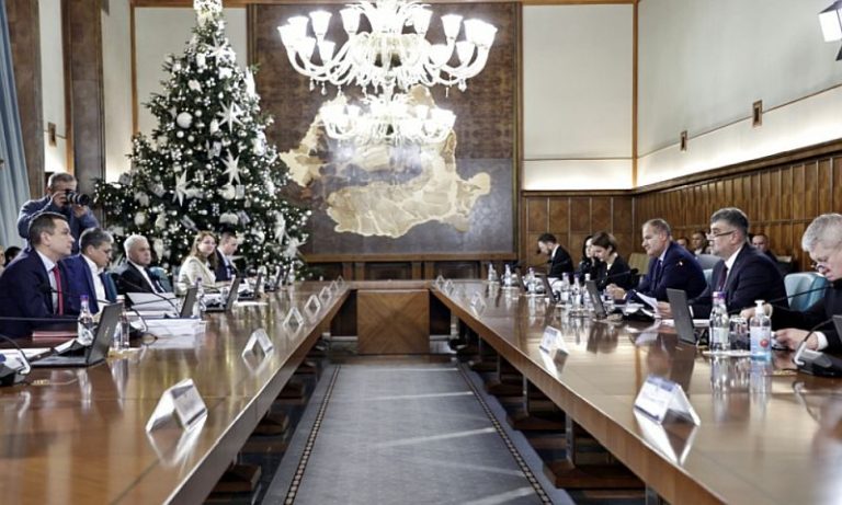 ULTIMA ORĂ: Forma finală a Ordonanței Trenuleț. Tăieri și „îngheț” pe toată linia