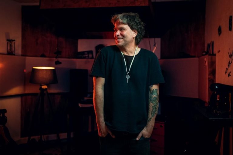 INTERVIU Florin Barbu. Bassistul sibian care a cântat cu cele mai importante trupe din România