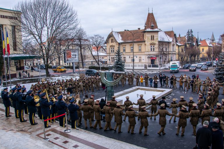Sibiul celebrează Unirea Principatelor Române prin evenimente culturale și militare