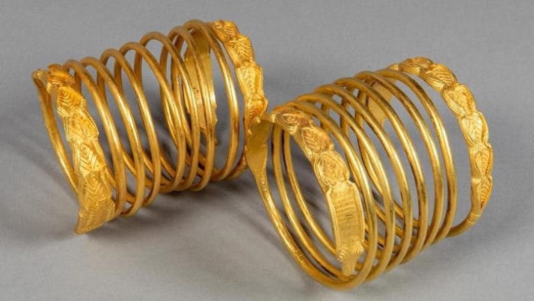 Tezaurul Dacic al României, scos ilegal din țară și expus la un muzeu din Olanda