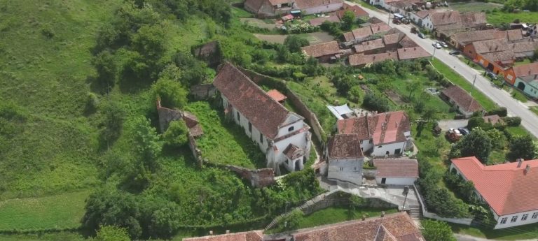 FOTO/VIDEO: Sat de poveste în nordul județului Sibiu. Localitatea Șoala într-un film pe Youtube