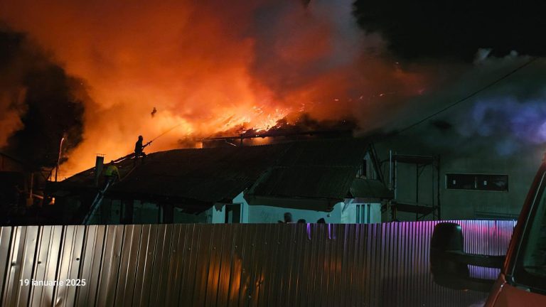 FOTO: Weekend plin de incendii în județul Sibiu. Pagubele au fost uriașe