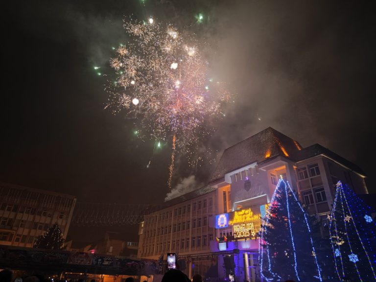Medieșenii, așteptați la focul de artificii de Revelion