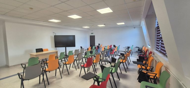 Săli noi și modernizate  pentru Facultățile de Medicină și Științe Socio-Umane