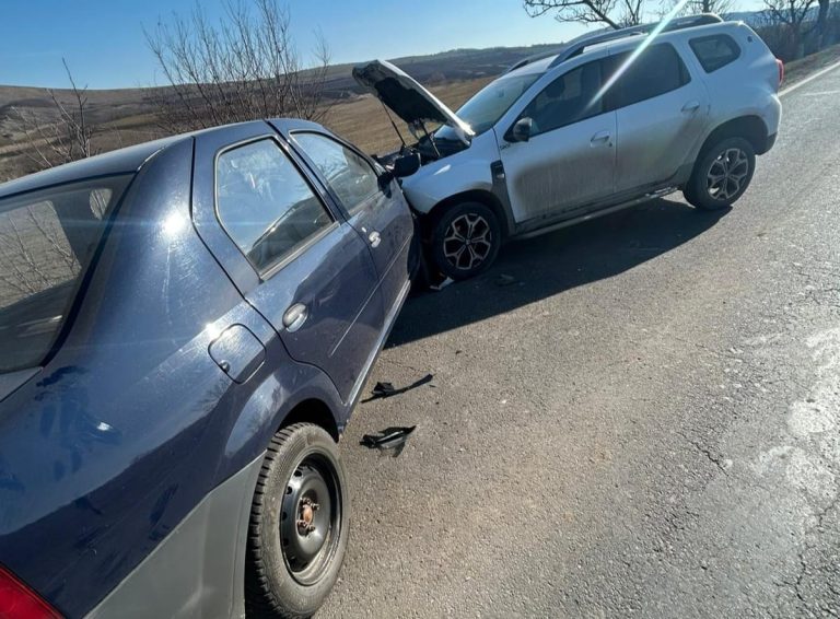ULTIMA ORĂ/FOTO: Sibiancă implicată într-un accident rutier cu 3 mașini în județul Mureș