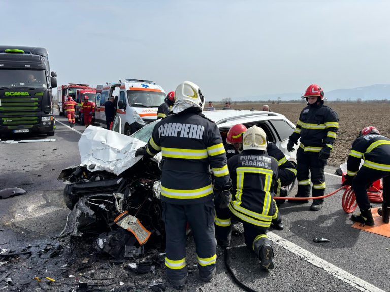 FOTO/VIDEO: Doi sibieni, soț și soție, au murit într-un groaznic accident rutier