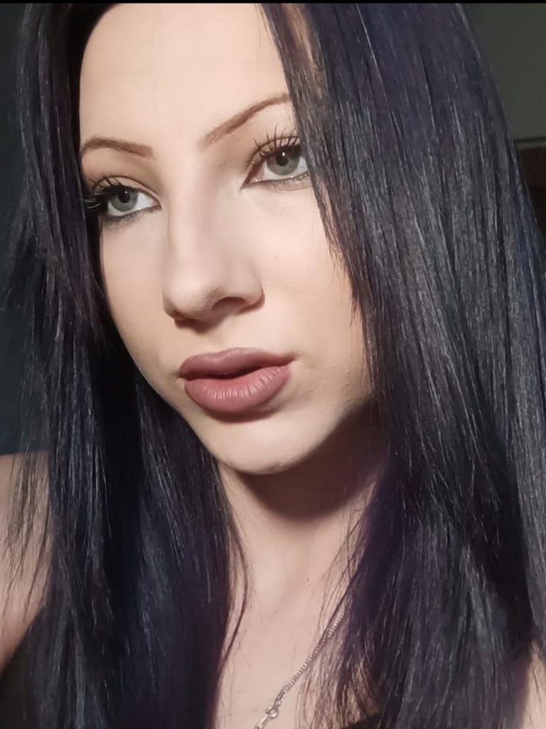 ULTIMA ORĂ/FOTO: Maria Simina a dispărut de aproape 3 săptămâni de acasă