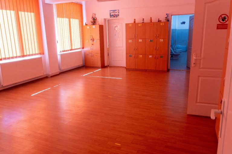 FOTO/VIDEO: Lucrări de modernizare finalizate la o creșă din Mediaș