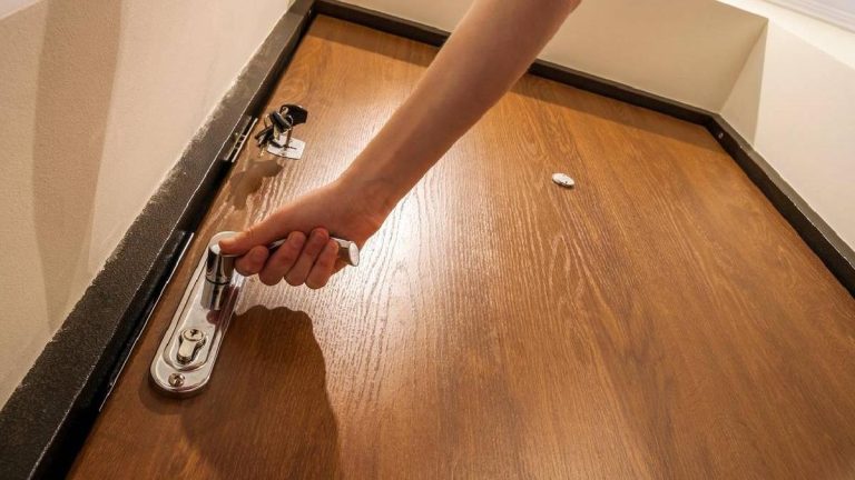 Atenție la furturi: „Metoda Recensământul” a apărut în România