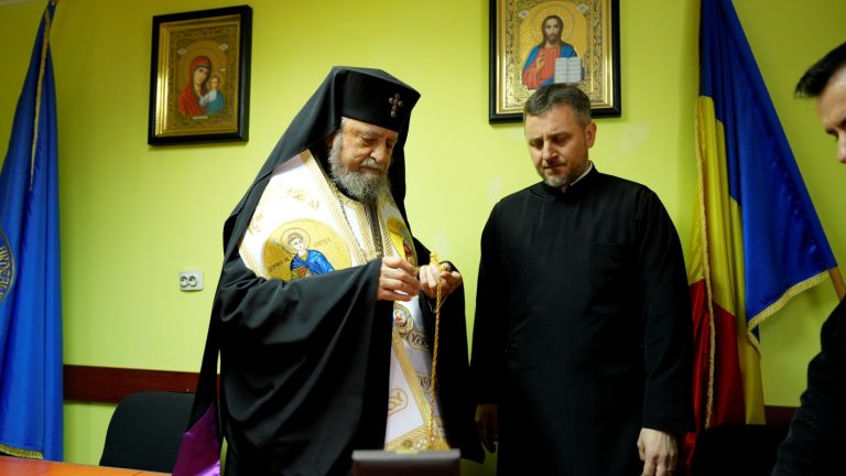 FOTO: A fost instalat noul protopop de Agnita