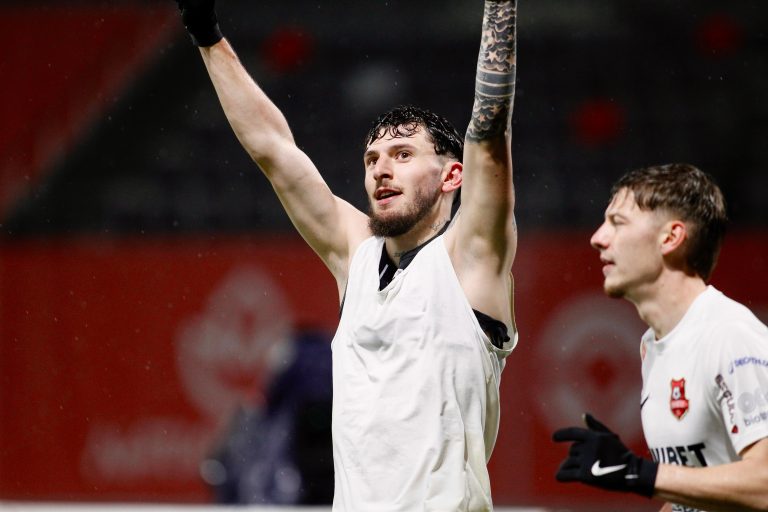 Pierderi grele pentru FC Hermannstadt. Doi dintre cei mai buni fotbaliști vor pleca la finalul sezonului