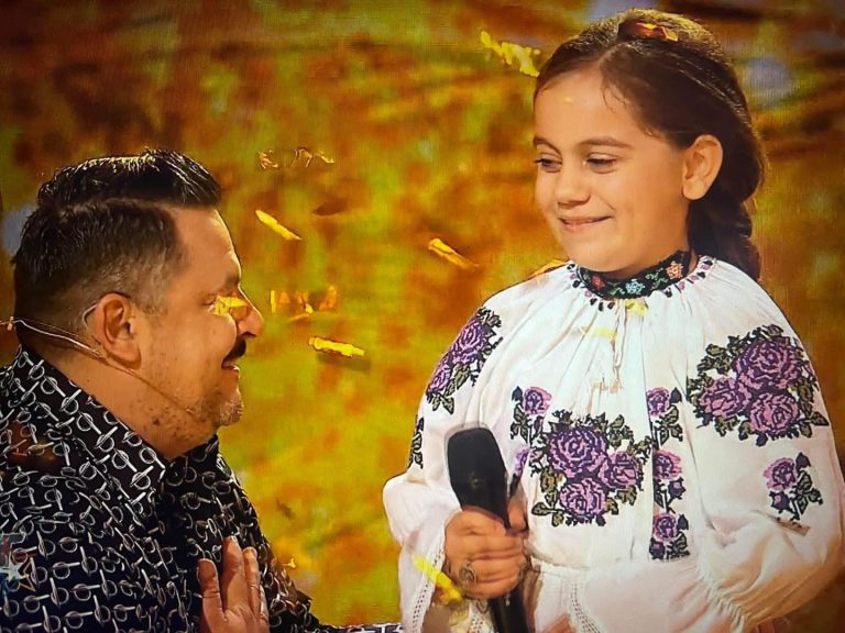 Sara Hanț cântă în semifinala „Românii au talent”. Voturile sibienilor o pot duce în finală